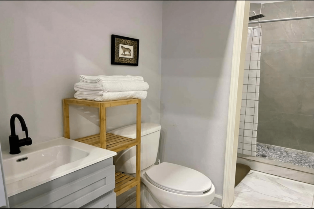 Rio Fuentes 325 - Unit Bathroom