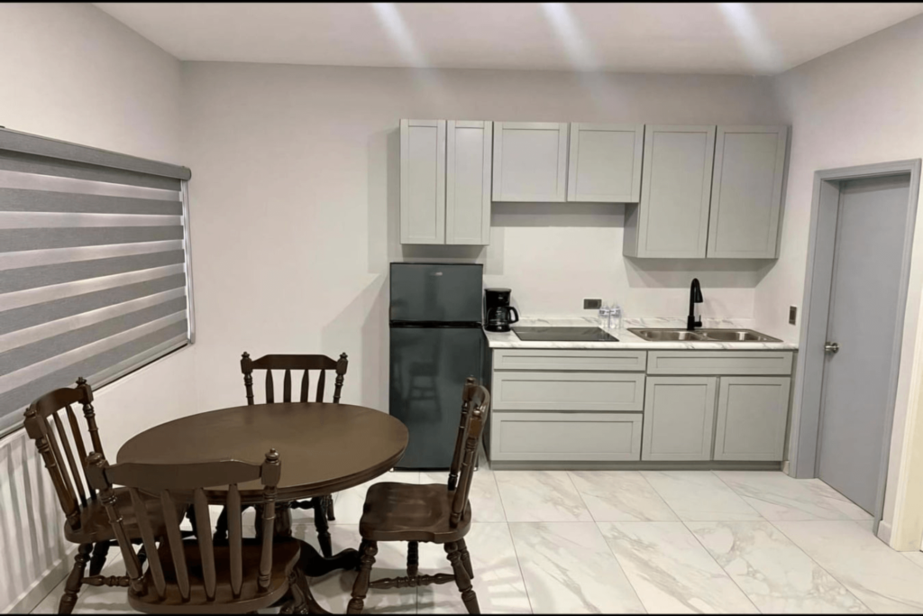 Rio Fuentes 325 - Unit Kitchen